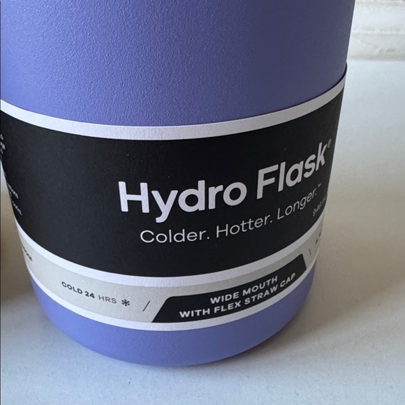 NEW Two Hydro Flask 32 Oz. Wide mouth Bottles - Picture 3 of 8